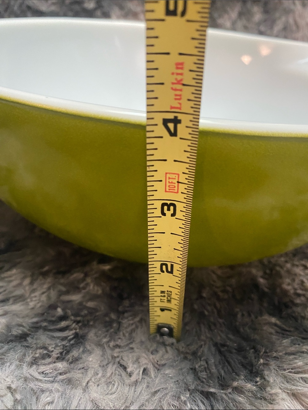 Vintage Pyrex "Cinderella" mixing bowl in the classic avocado/olive green 4Q - Picture 14 of 16